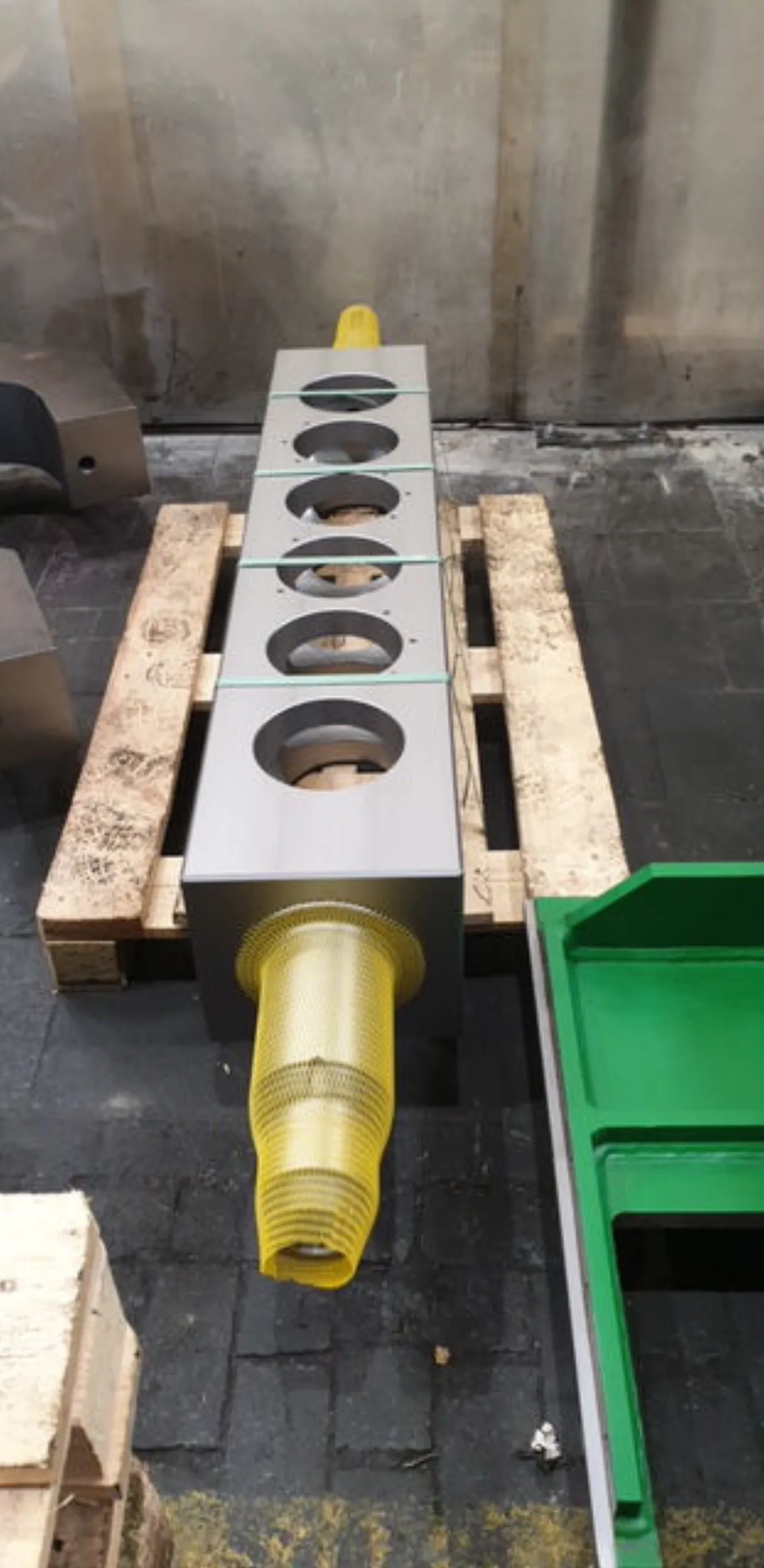Geschmiedeter Rotor aus 31CrMo12 mit Gehäuse
